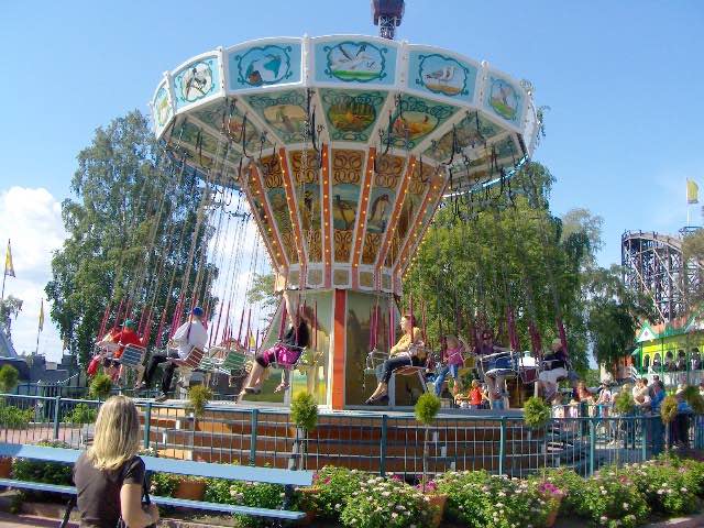 2 parcs d'attractions en Finlande que les enfants vont adorer