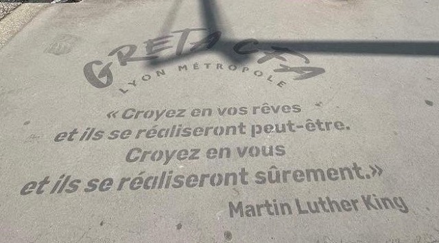 Le clean tag La nouvelle tendance publicitaire à ne pas manquer