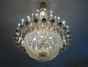 lustre elegant