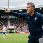 entraîneur de football