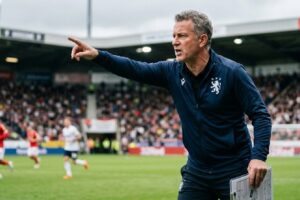 entraîneur de football